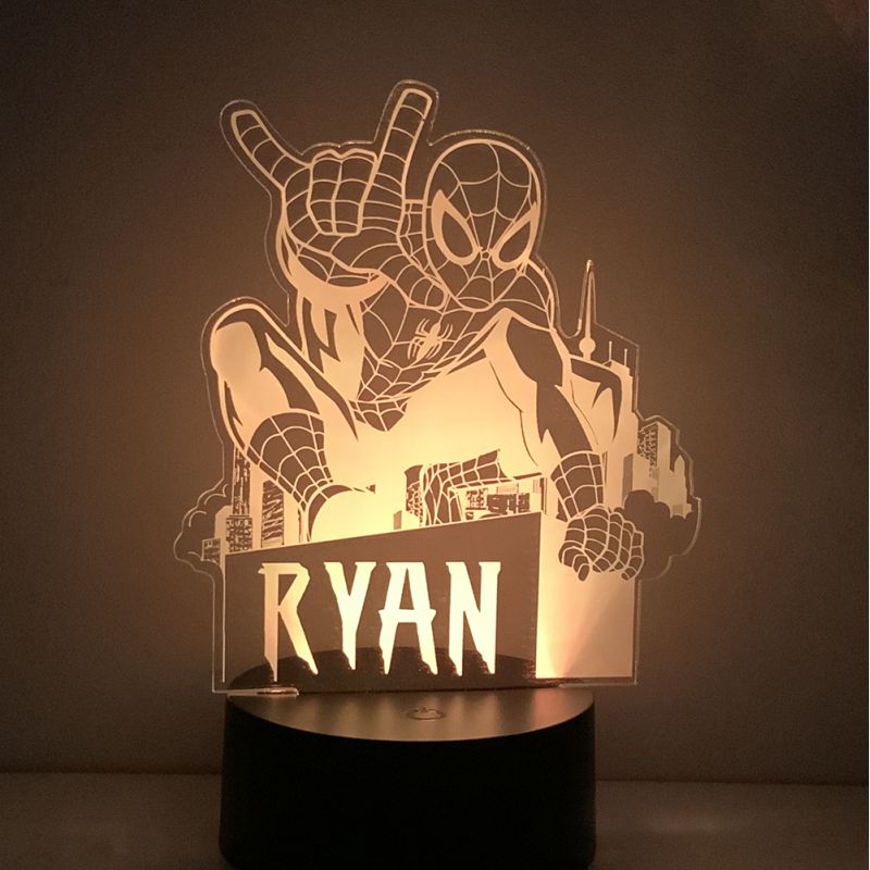 Lampe/veilleuse personnalisée arc en ciel spiderman